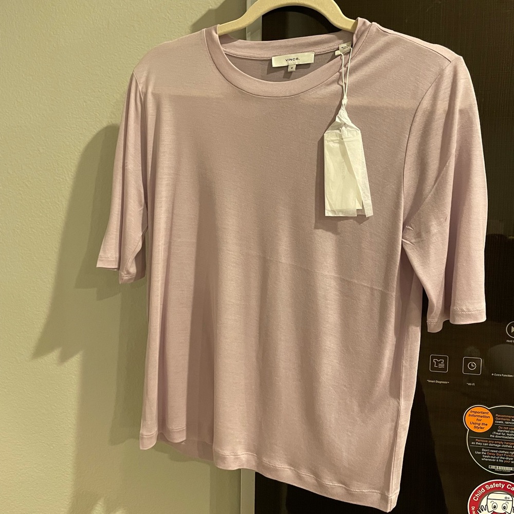 Vince T-shirt with tag